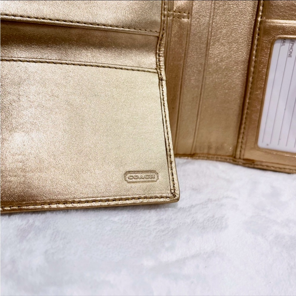 Coach Y2K NWT Penelope Gold Signature Jacquard Shoulder Bag with Wallet - Picture 15 of 16